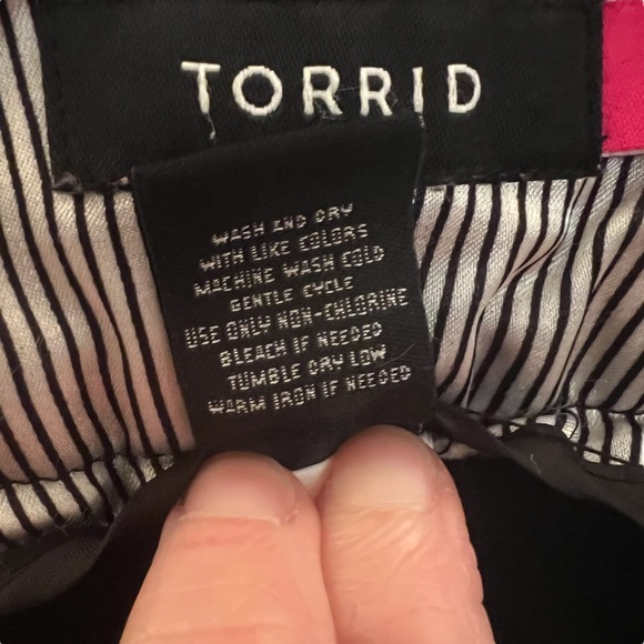 Torrid Black Trousers | Dress Pants | Size 22 Short - Picture 8 of 8